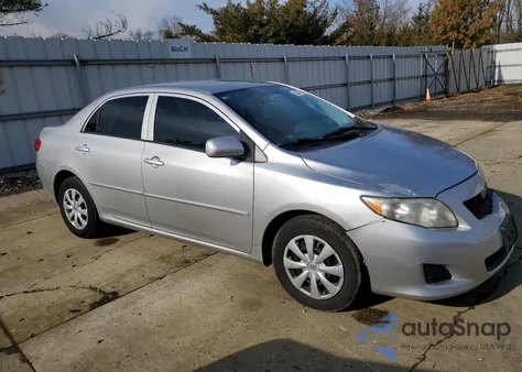 2010 Toyota Corolla Base из США, поврежденный, VIN 2T1BU4EE1AC262593